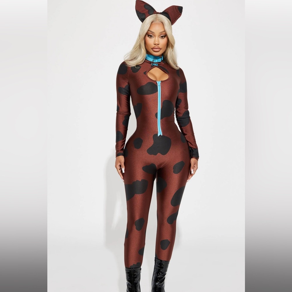 Scooby-Doo Halloween costume.